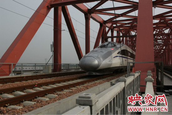 此趟列車為執行鄭焦鐵路運行試驗任務的DJ55108次動檢車。