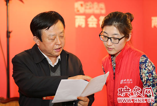 全國人大代表喬彬接受映象網(wǎng)采訪。