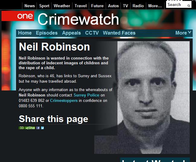 據英國廣播公司（BBC）網站消息，英國警方正在通緝一名涉嫌傳播淫穢兒童照片和性侵兒童的逃犯，有跡象顯示，他有可能潛伏在中國北京的國際學校當老師。