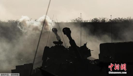 以色列在加沙發起地面軍事行動 出動艦艇炮擊