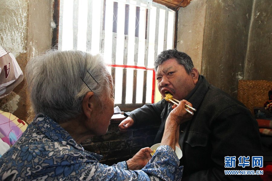 那些年，感動過我們的母親