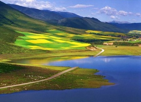 清涼之旅 暢游中國最著名的五大湖泊