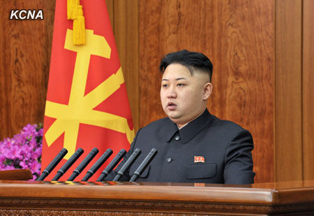 據(jù)朝中社報道，朝鮮最高領導人金正恩1日發(fā)表2013年新年賀詞。