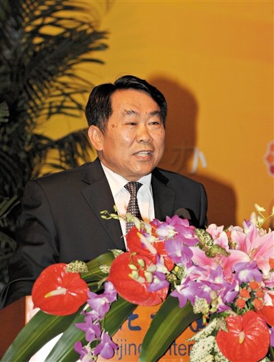 2011年10月12日，叢書《中國油氣田開發(fā)志》首發(fā)式上，時任四川省人大常委會副主任郭永祥在講話。