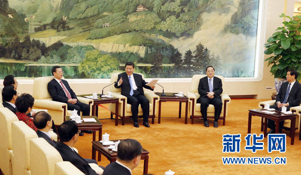 1月22日，習(xí)近平、俞正聲、張高麗等在北京人民大會(huì)堂同黨外人士歡聚一堂，共迎新春。