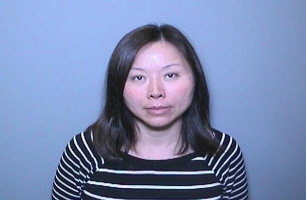  美國華裔女子朱建珍因在高級公寓內經營妓院和洗錢等多項重罪，被判處3年監禁。