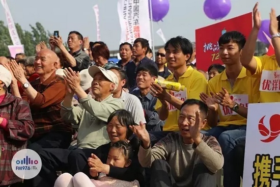 看你們的表情就知道，你們在想，再來一段！
