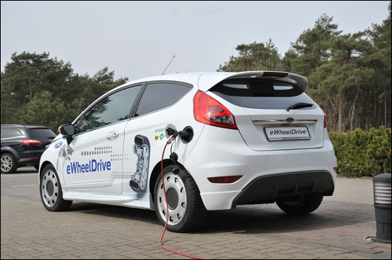 福特正開發eWheelDrive輪轂電機驅動技術