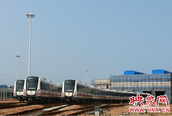 選擇地鐵出行，已經是不少鄭州市民的首選