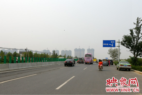 今年10月份，鄭登快速路鄭州至新密段將建成通車(chē)