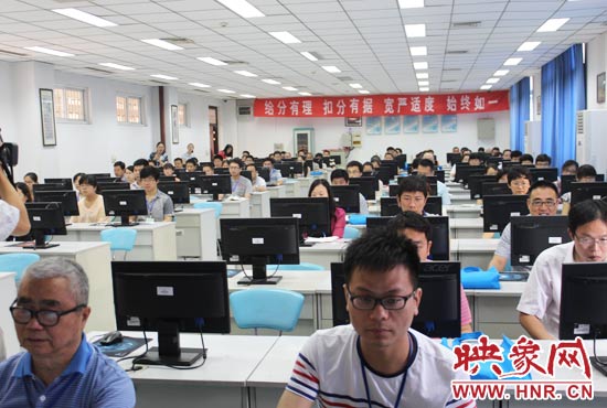 與書面評卷相比,網上評卷由系統自動進行分發,減少了試卷過程的周轉,提高了評卷的工作效率。